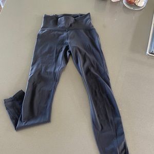 Lulu lemon yoga tights